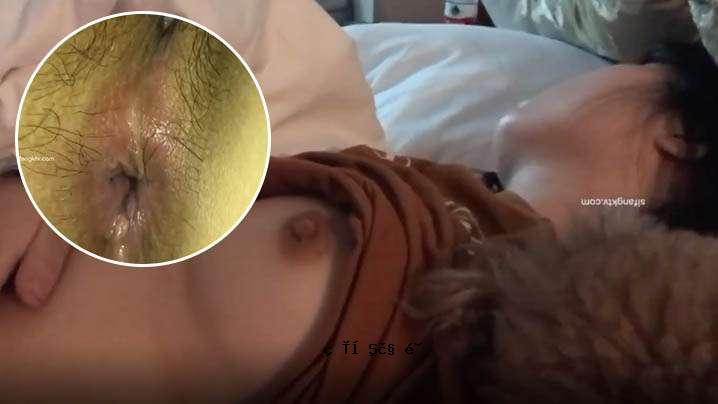 一个产品从一个富裕的家庭泄漏出来，一个白人，一个年轻人，一个酒鬼，一个酒鬼，一个酒鬼，一个到达酒铺的男人，一个喝醉的男人，一个没有感情的男人。